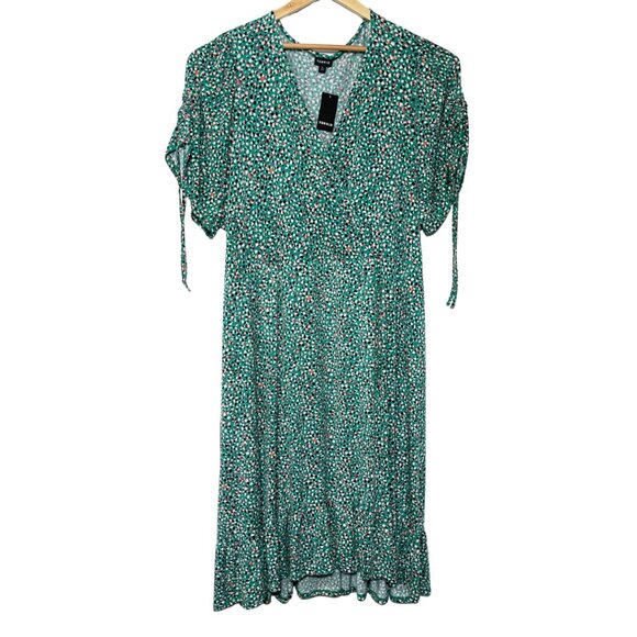 Torrid Wrap Dress NWT Size 5X Green Knit Pebble Print Puff Sleeve Ruffle Hem - Picture 2 of 16